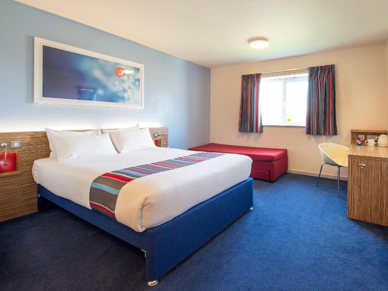Travelodge London Feltham Kültér fotó